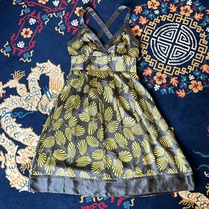 100% silk Ted Baker London Designer  dress size 2